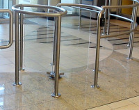 Half Height Glas Turnstile 2