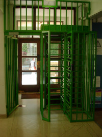 imat turnstiles fullheight cage16