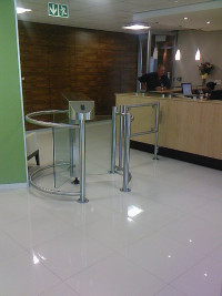 imat turnstiles half height glass07