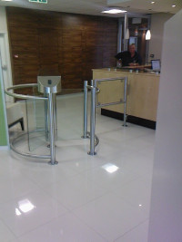 imat turnstiles half height glass08